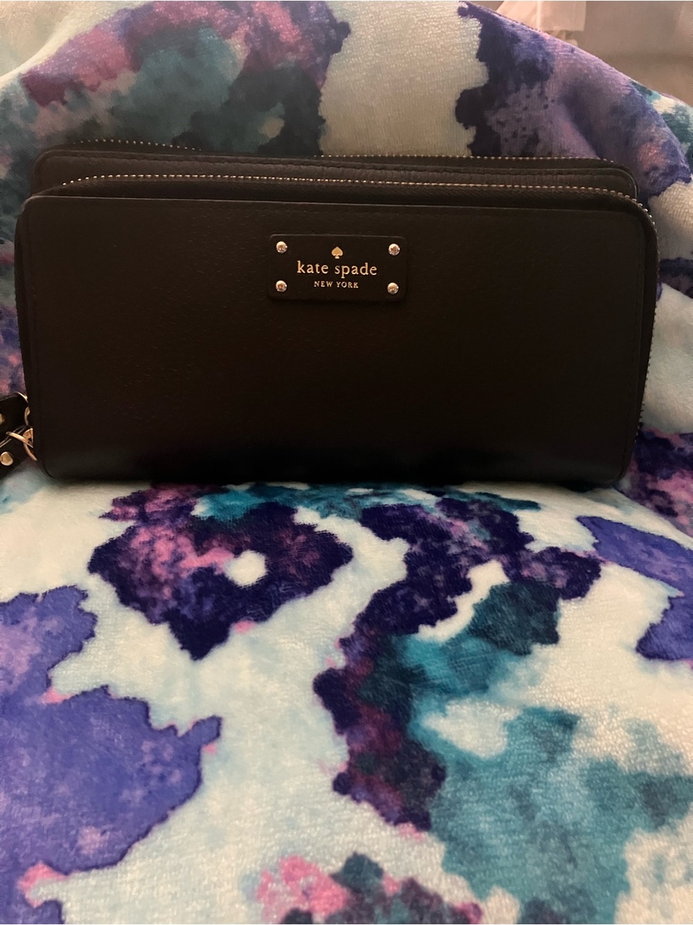 Kate Spade Black Saffiano Zip Wallet/Wristlet
